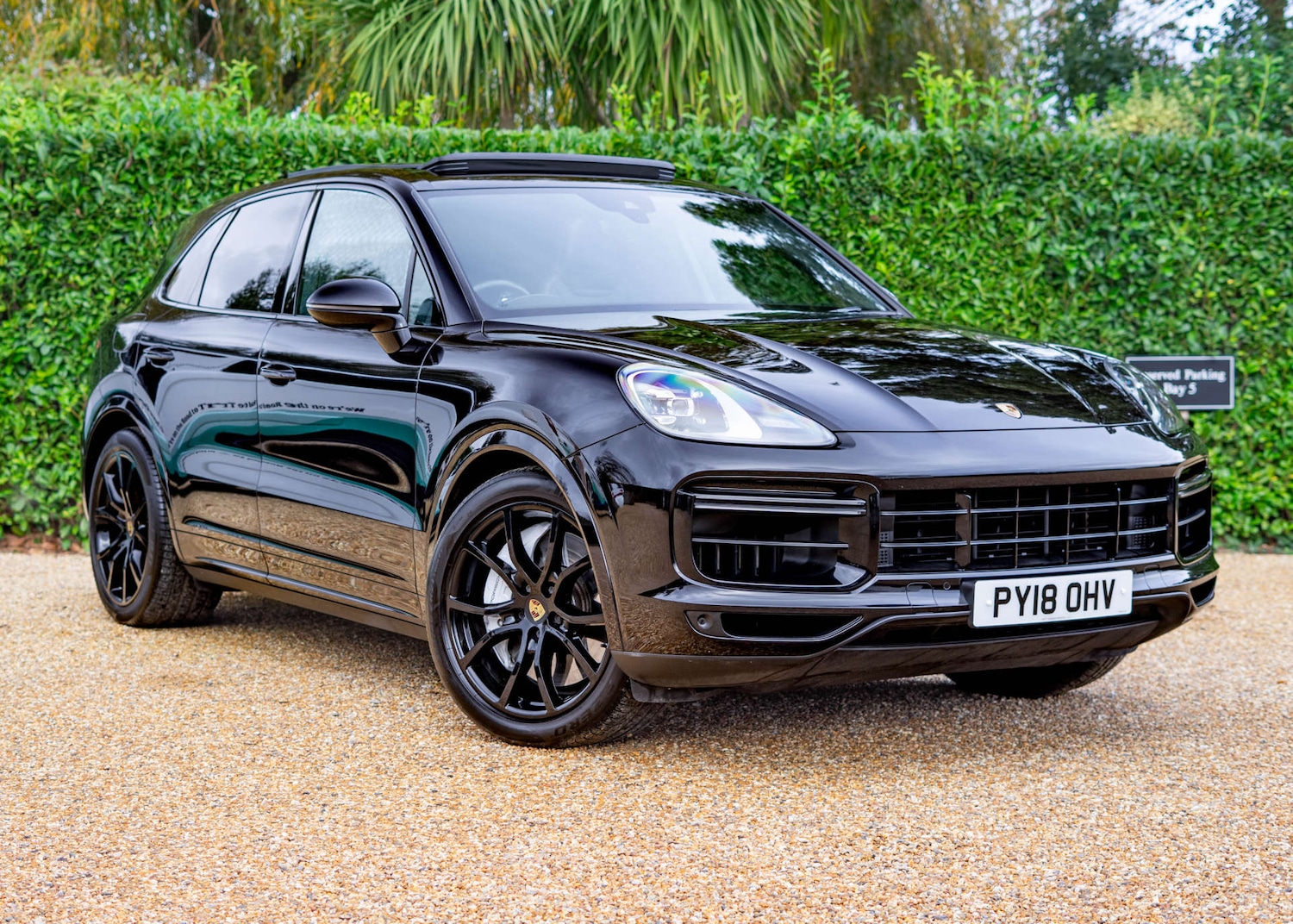 Used Porsche Cayenne 2018 for sale - 76527113: Photo 1