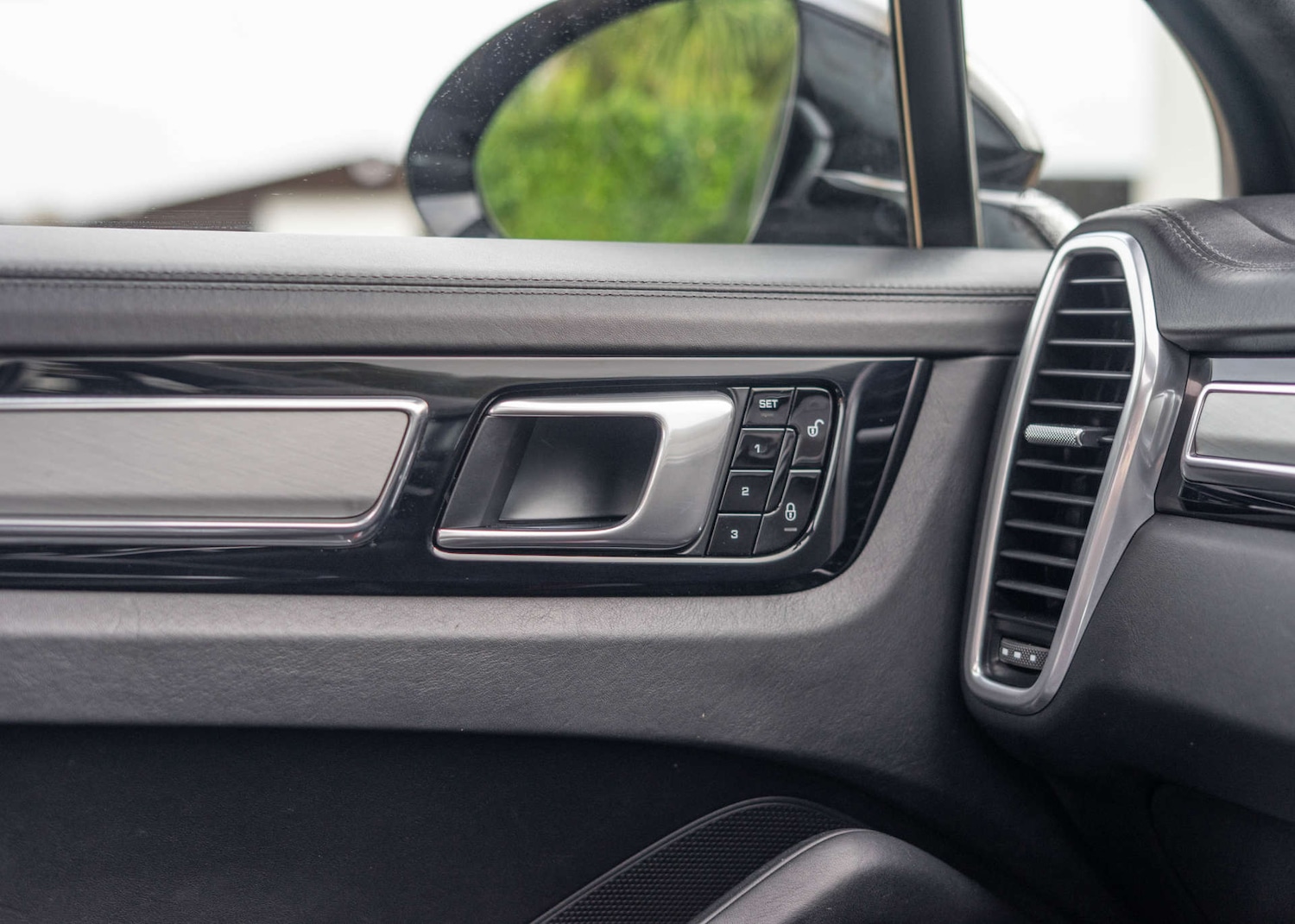 Used Porsche Cayenne 2018 for sale - 76527113: Photo 13