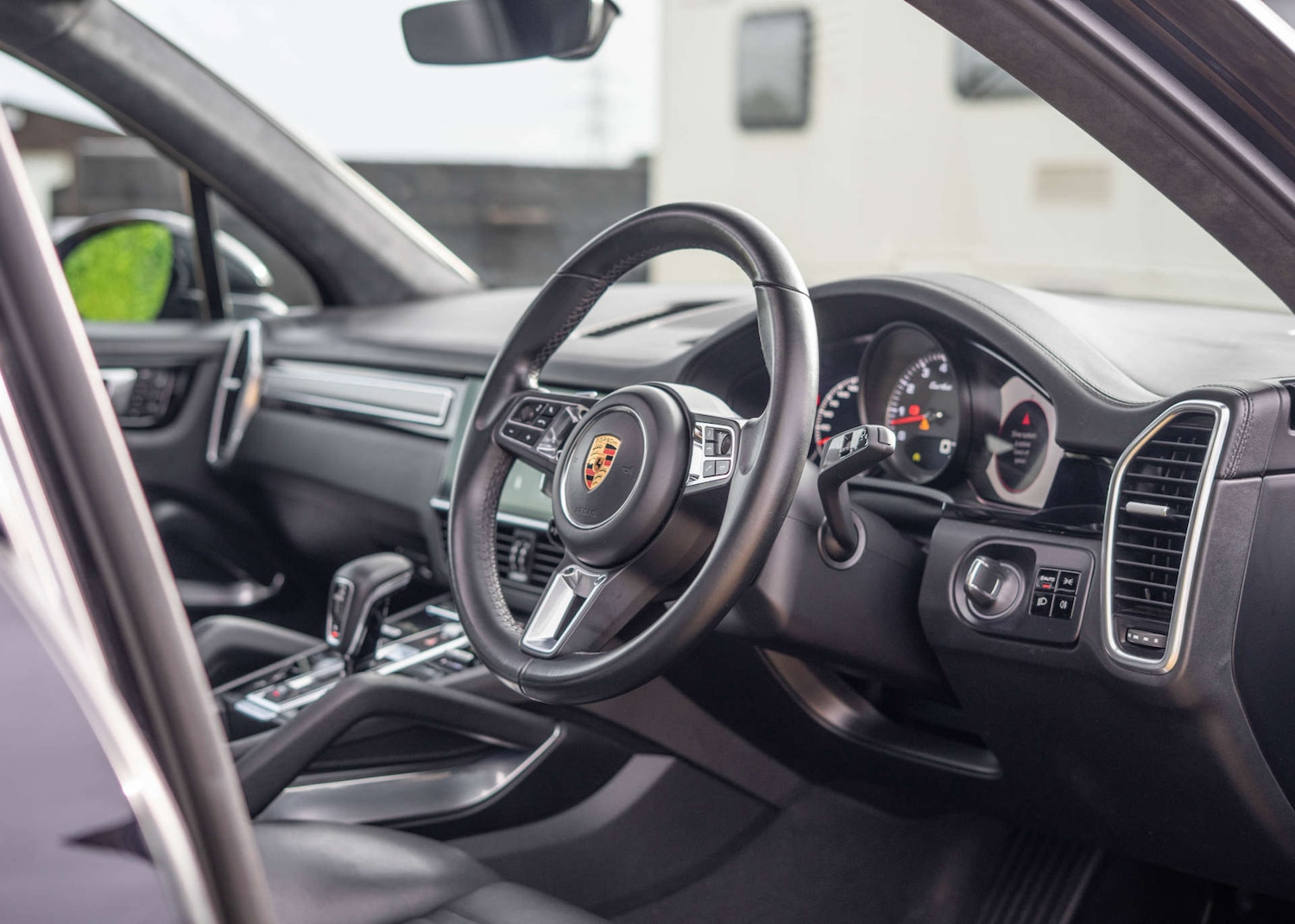 Used Porsche Cayenne 2018 for sale - 76527113: Photo 20