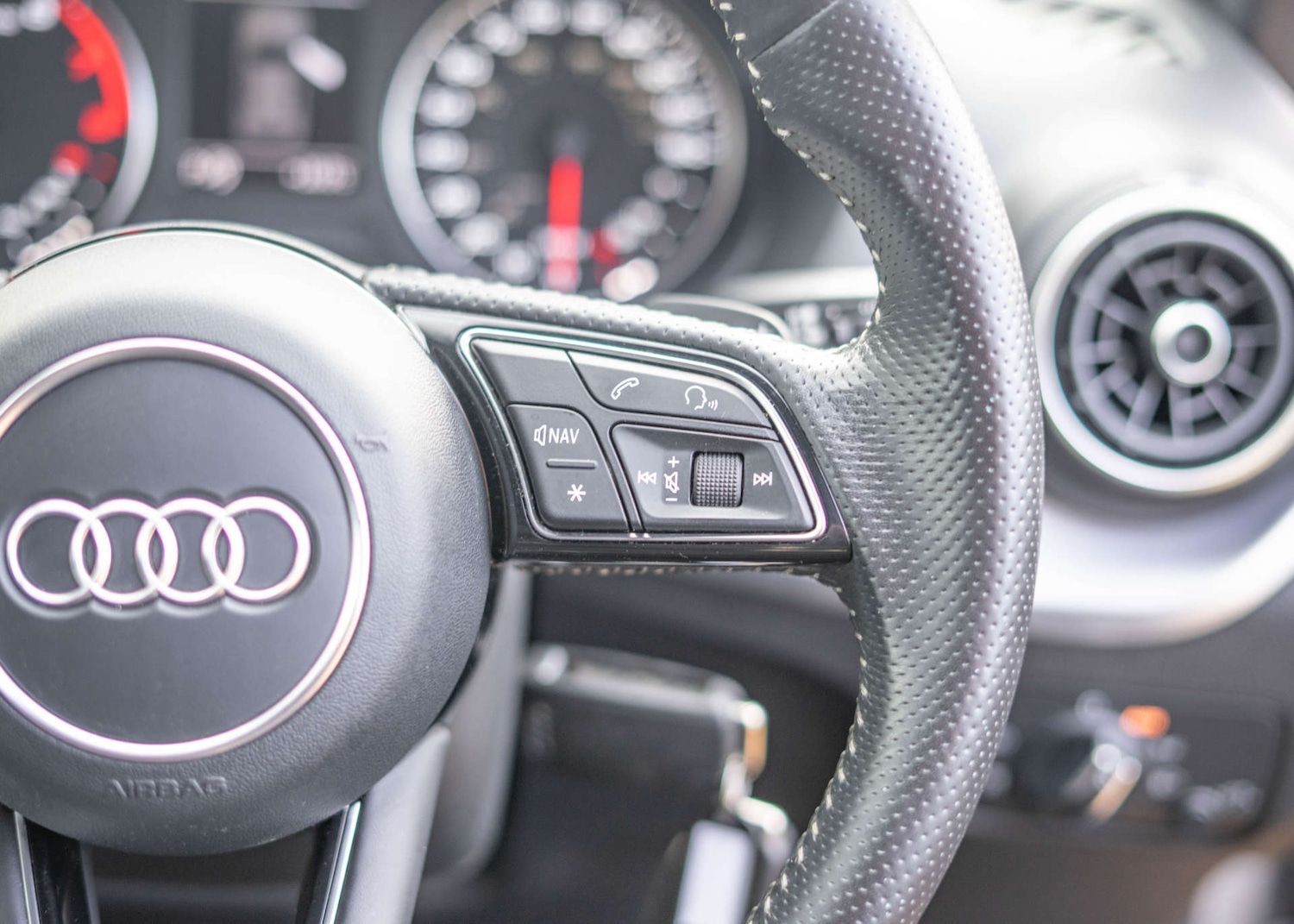 Used Audi Q2 2017 for sale - 76959848: Photo 13