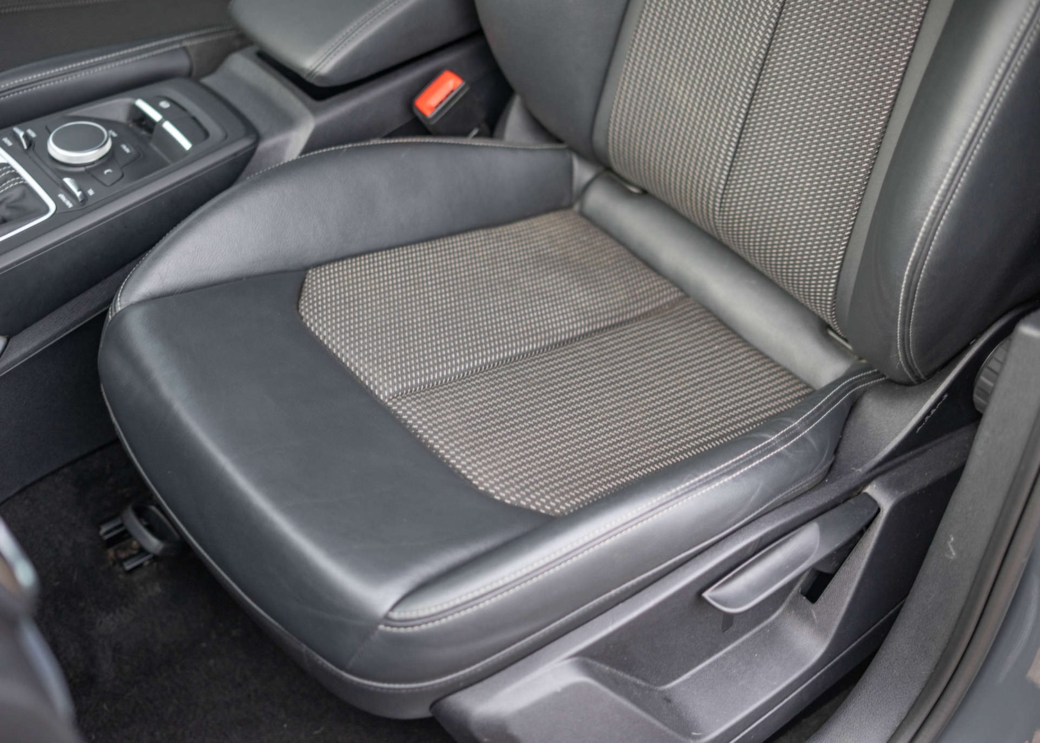 Used Audi Q2 2017 for sale - 76959848: Photo 28