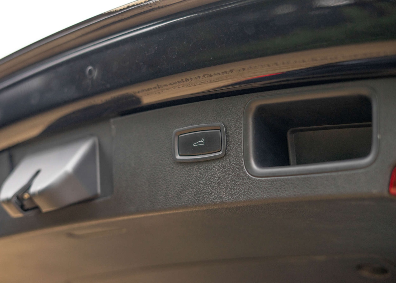 Used Porsche Macan 2018 for sale - 76438951: Photo 33