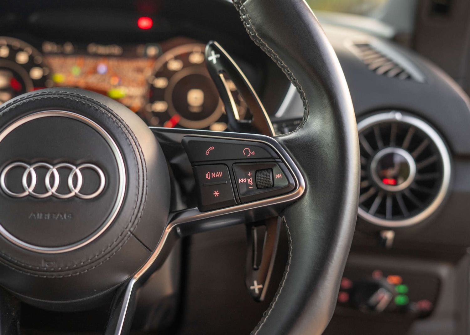 Used Audi TT 2016 for sale - 76385791: Photo 24