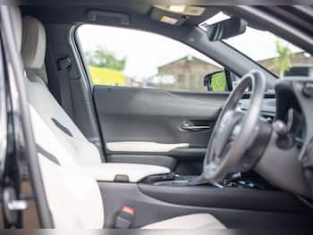 Used Lexus UX 2022 for sale - 79589169: Photo
