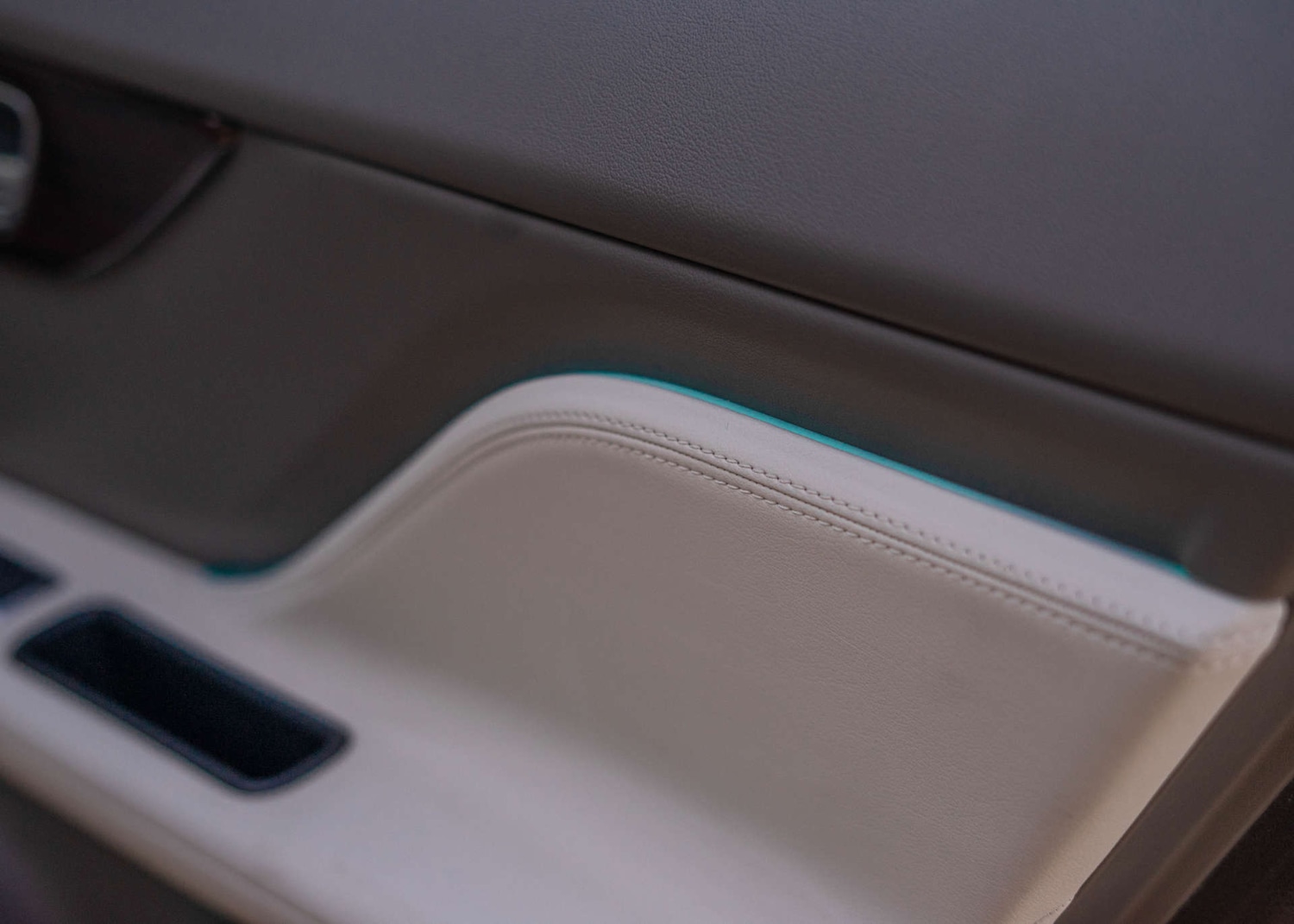 Used Jaguar F-Pace 2017 for sale - 76606057: Photo 41