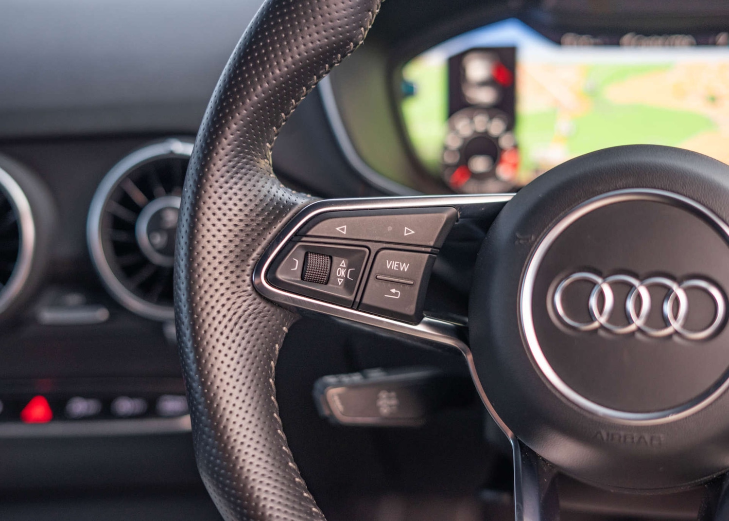 Used Audi TT 2015 for sale - 76397229: Photo 25