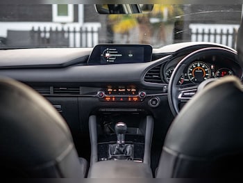 Used Mazda Mazda3 2020 for sale - 76923111: Photo