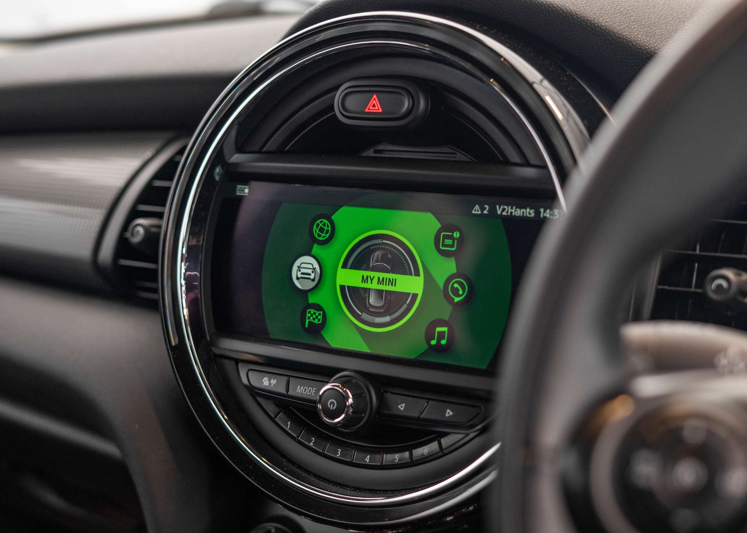 Used MINI Hatch 2018 for sale - 76836425: Photo 3