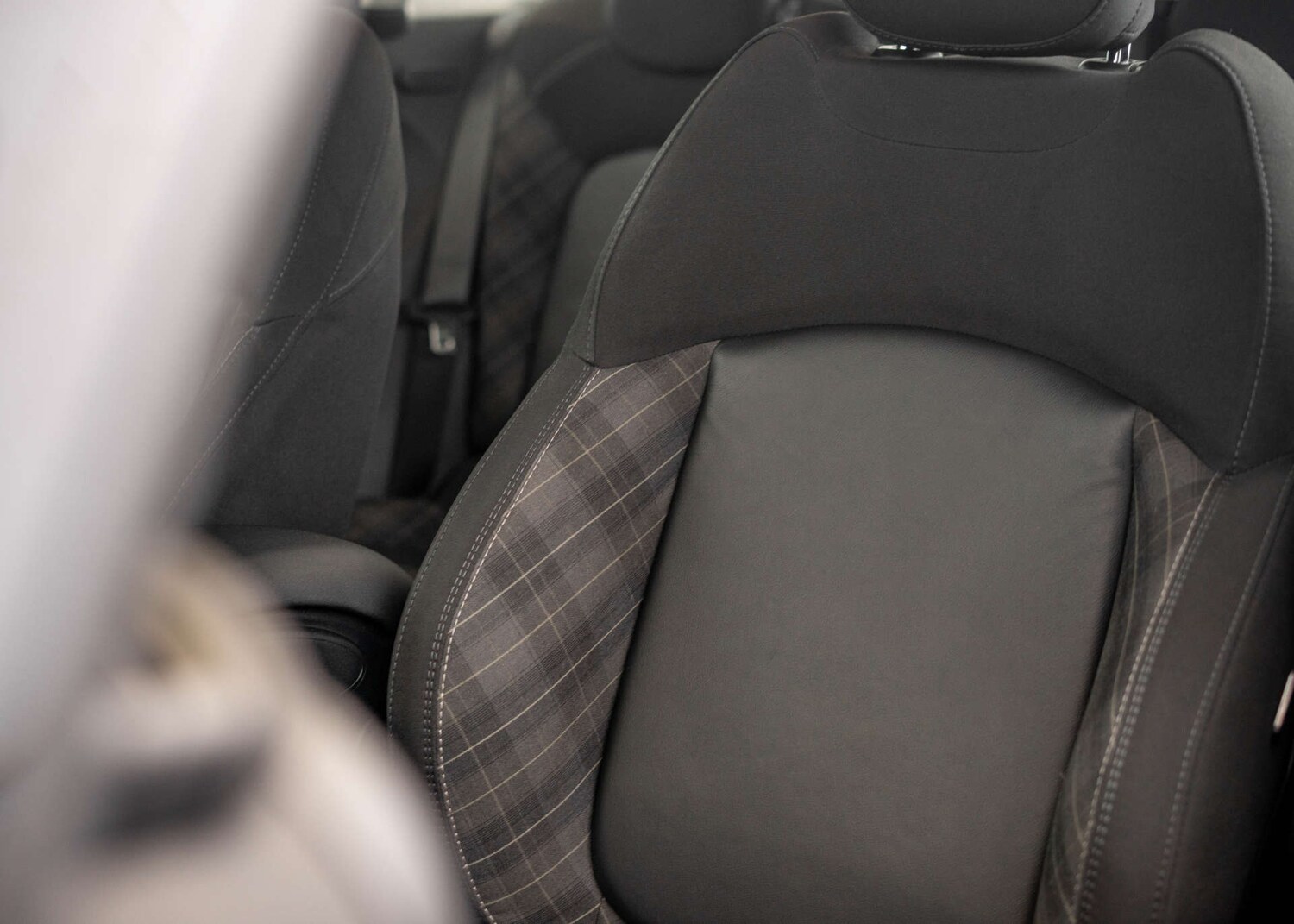 Used MINI Hatch 2018 for sale - 76836425: Photo 31