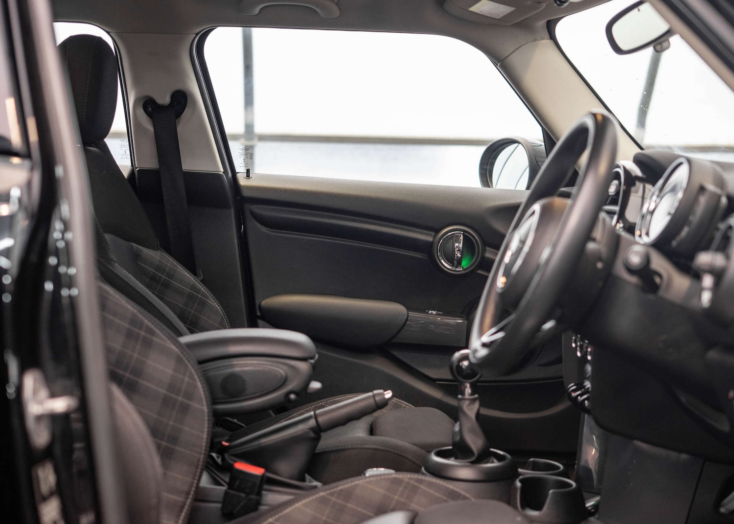 Used MINI Hatch 2018 for sale - 76836425: Photo 33