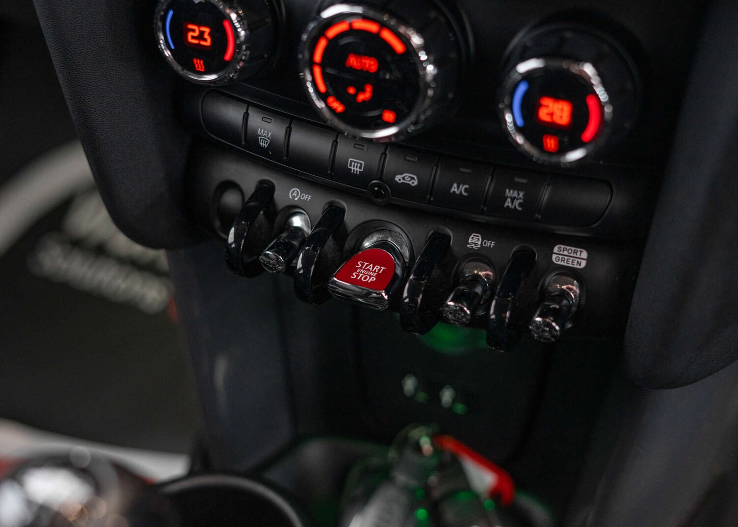 Used MINI Hatch 2018 for sale - 76836425: Photo 36