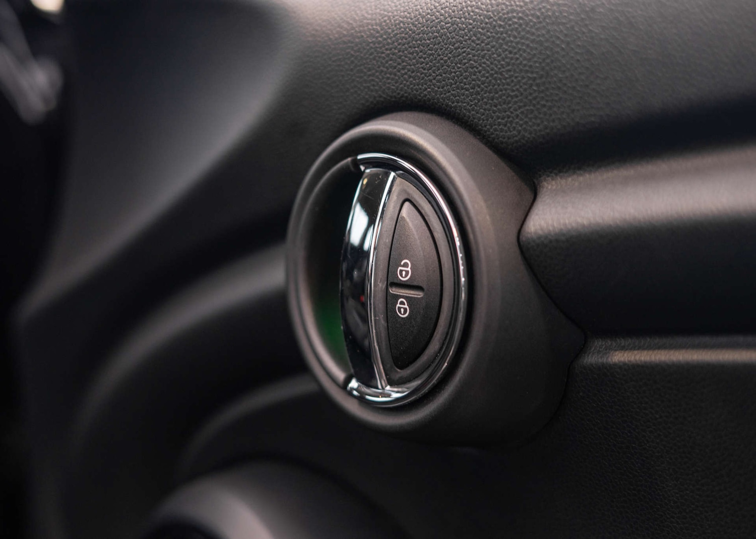 Used MINI Hatch 2018 for sale - 76836425: Photo 46