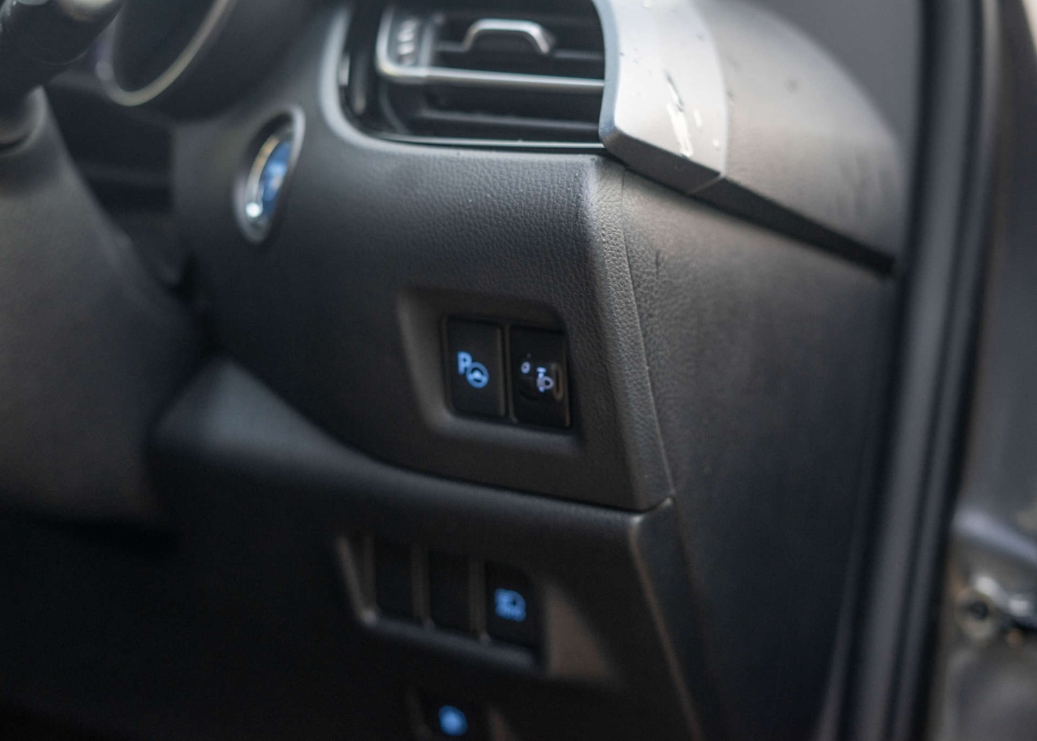 Used Toyota C-HR 2020 for sale - 76829750: Photo 18