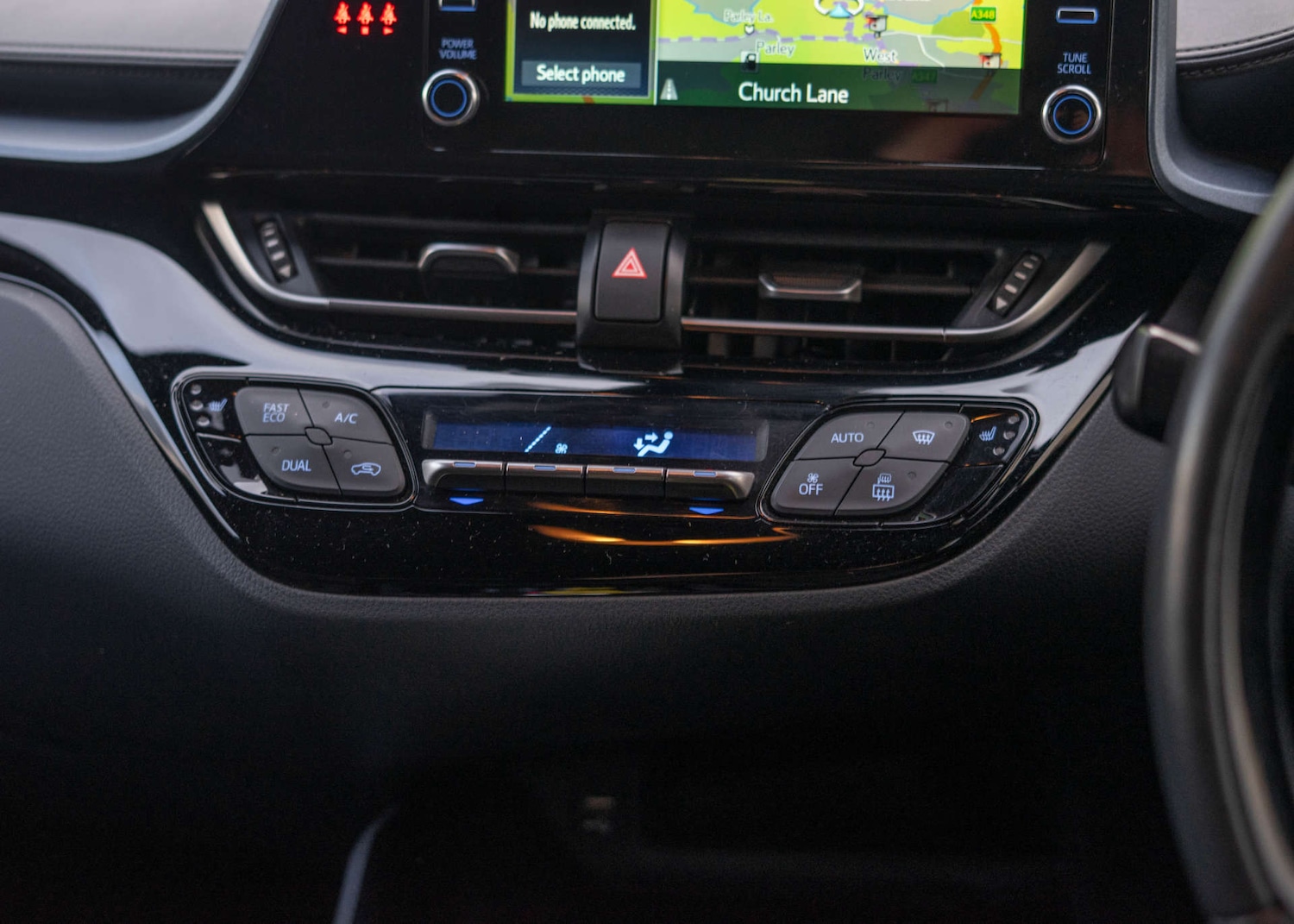 Used Toyota C-HR 2020 for sale - 76829750: Photo 20