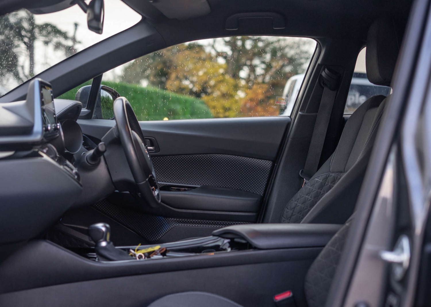 Used Toyota C-HR 2020 for sale - 76829750: Photo 27