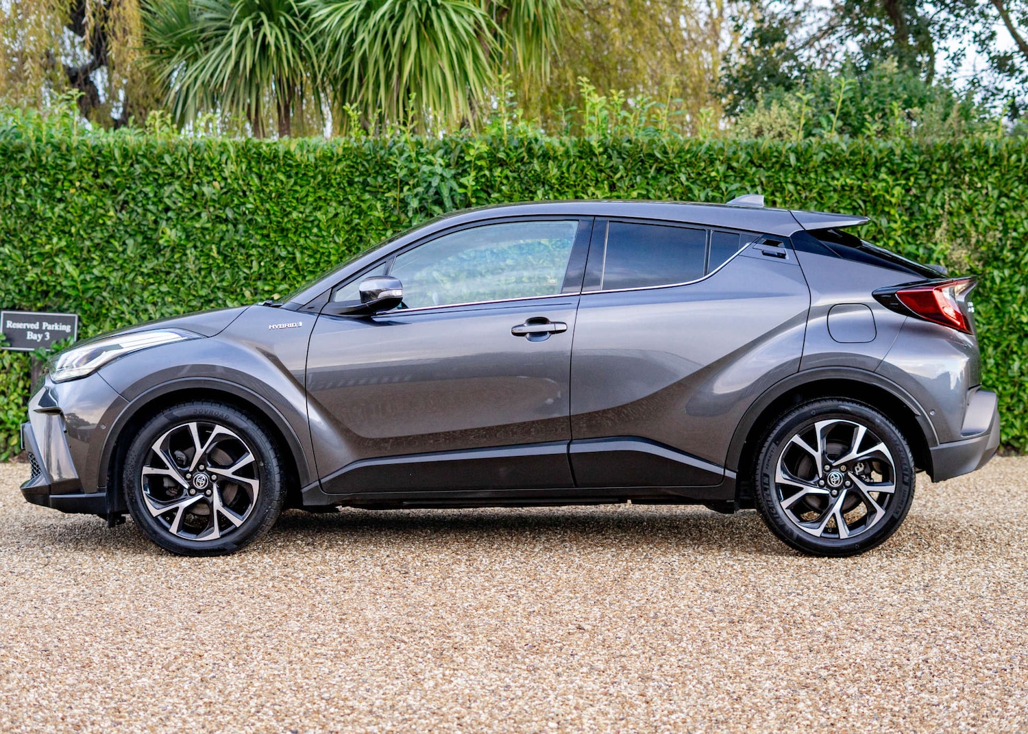 Used Toyota C-HR 2020 for sale - 76829750: Photo 5