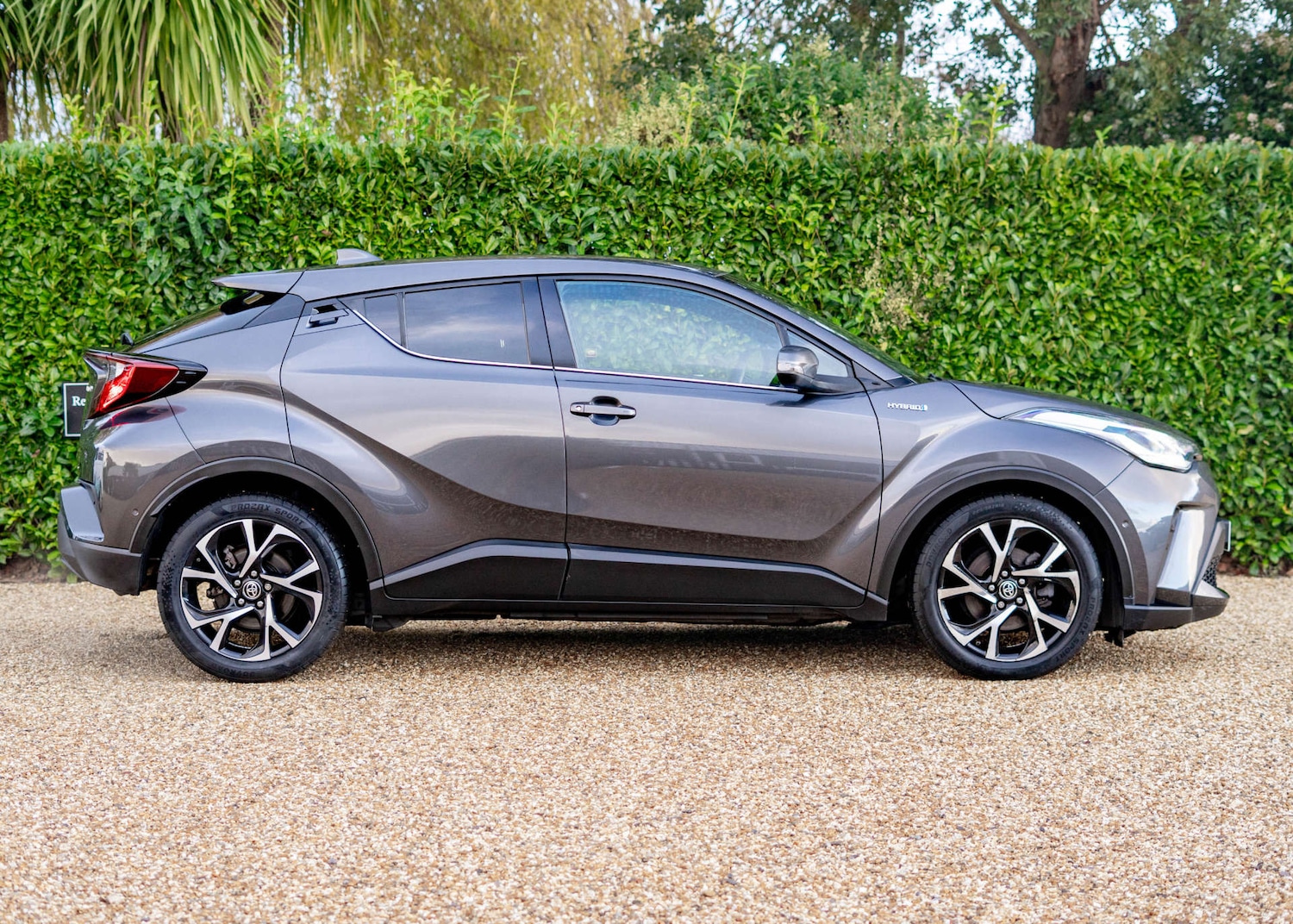 Used Toyota C-HR 2020 for sale - 76829750: Photo 9