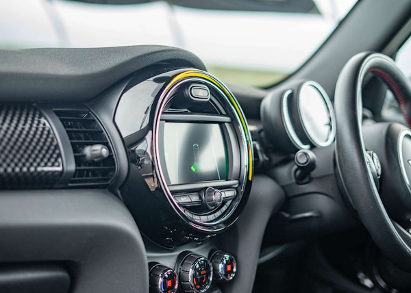Used MINI Hatch 2019 for sale - 76178563: Photo 10