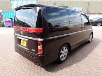 Used Nissan Elgrand 2008 for sale - 74580170: Photo