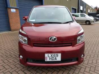 Used Toyota Voxy 2009 for sale - 73631570: Photo