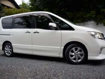 Used Nissan Serena 2011 for sale - 73412830: Photo