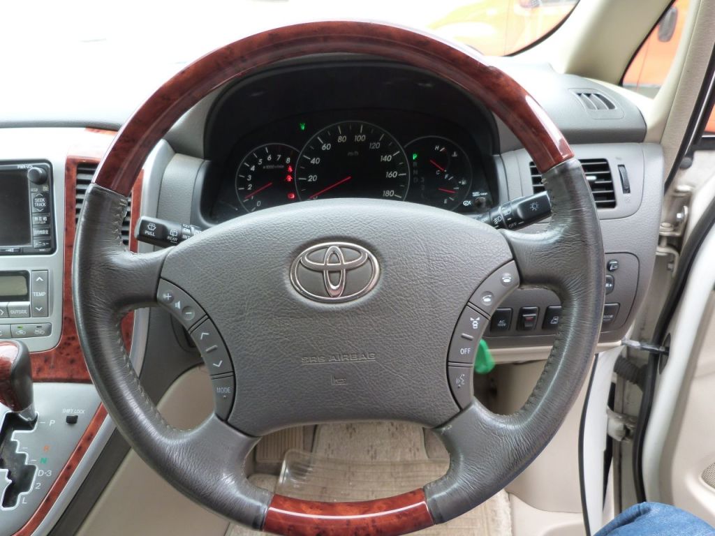 Used Toyota Alphard 2016 for sale - 76531263: Photo 15