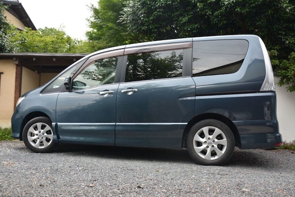Used Nissan Serena 2011 for sale - 72659636: Photo 15