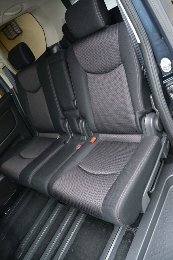 Used Nissan Serena 2011 for sale - 72659636: Photo 44