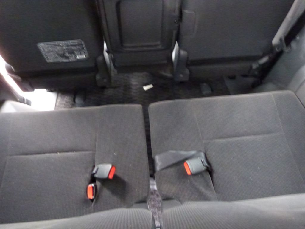 Used Toyota Voxy 2025 for sale - 76416396: Photo 11