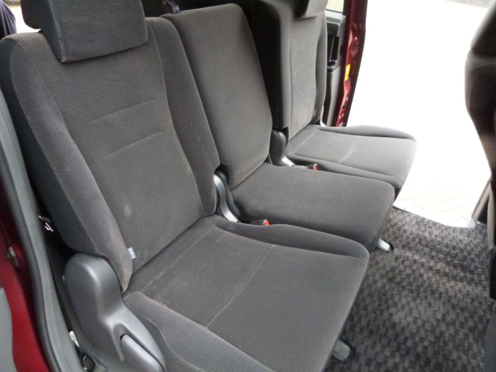 Used Toyota Voxy 2025 for sale - 76416396: Photo 13