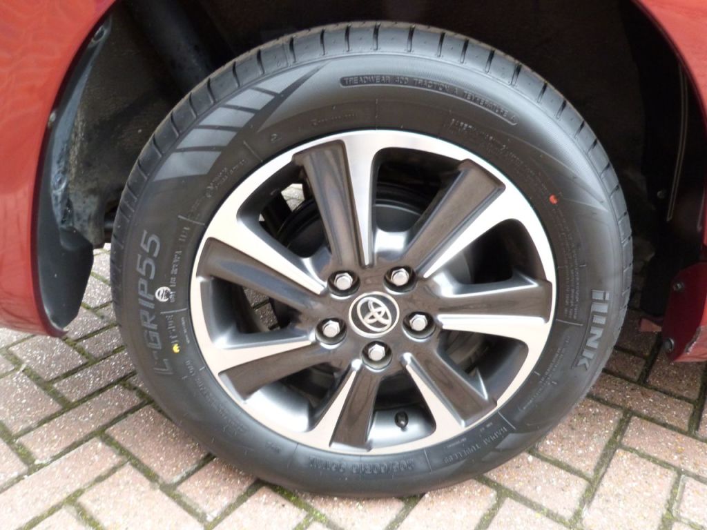 Used Toyota Voxy 2025 for sale - 76416396: Photo 20