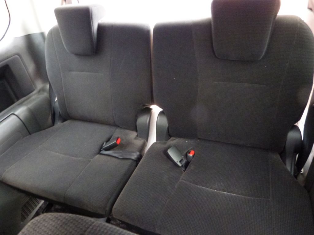 Used Toyota Voxy 2025 for sale - 76416396: Photo 9