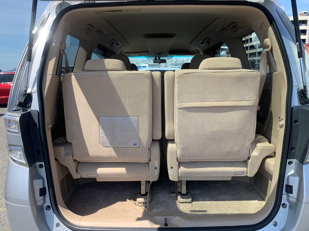 Used Toyota Vellfire 2024 for sale - 76402260: Photo 16