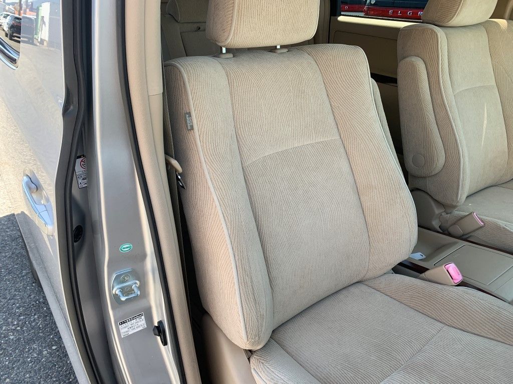 Used Toyota Vellfire 2024 for sale - 76402260: Photo 31