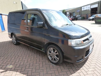 Used Honda Stepwagon 2004 for sale - 75692686: Photo