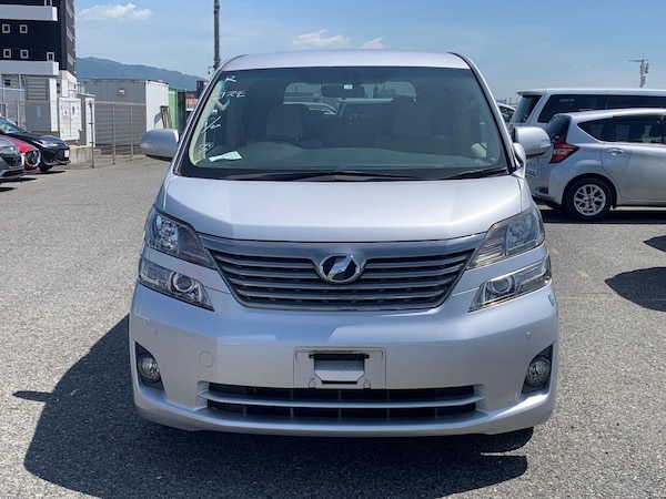 Used Toyota Vellfire 2009 for sale - 72927733: Photo 2