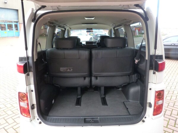 Used Nissan Elgrand 2008 for sale - 72740758: Photo 9