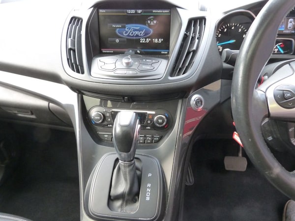 Used Ford Kuga 2015 for sale - 76147238: Photo 15