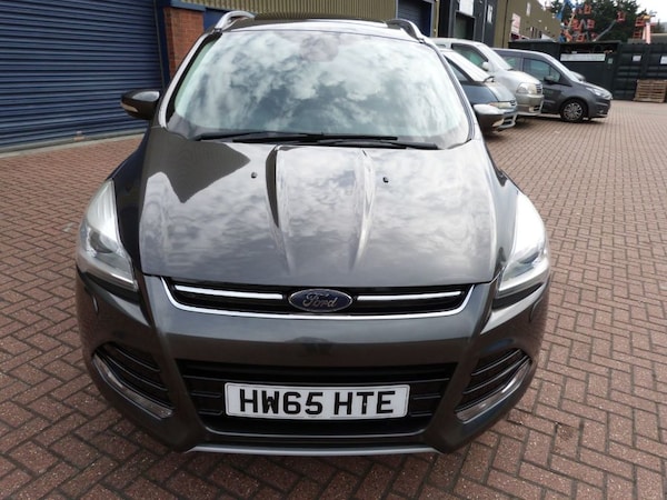 Used Ford Kuga 2015 for sale - 76147238: Photo 2