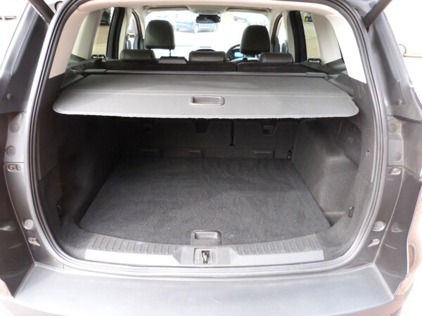 Used Ford Kuga 2015 for sale - 76147238: Photo 9