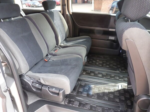 Used Nissan Elgrand 2006 for sale - 68254812: Photo 11