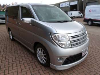 Used Nissan Elgrand  for sale - 68254812: Photo