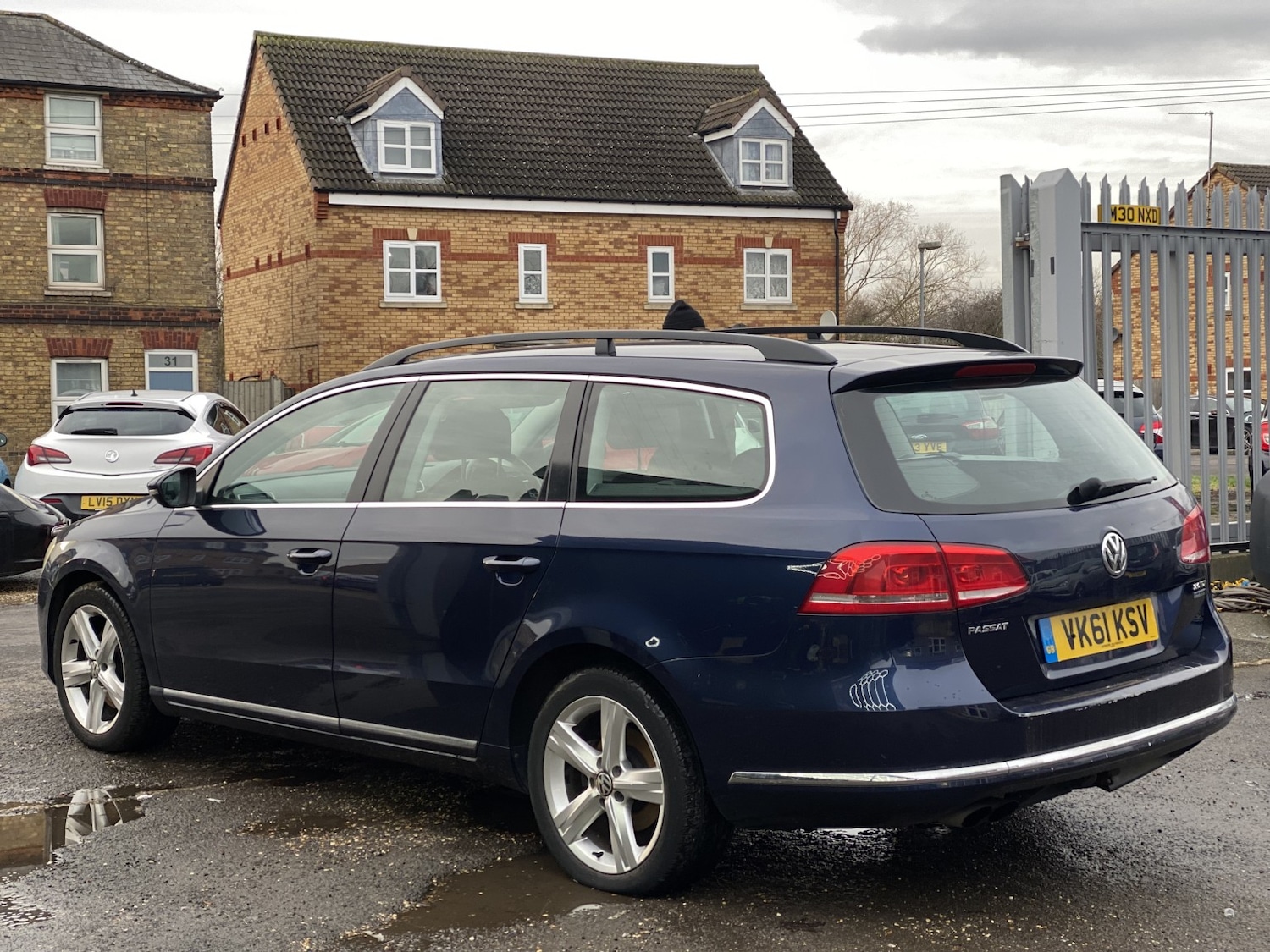 Used Volkswagen Passat 2011 for sale - 76982791: Photo 14