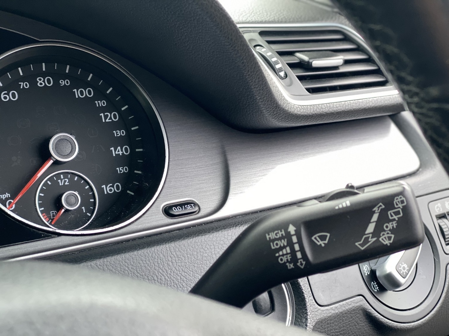 Used Volkswagen Passat 2011 for sale - 76982791: Photo 31