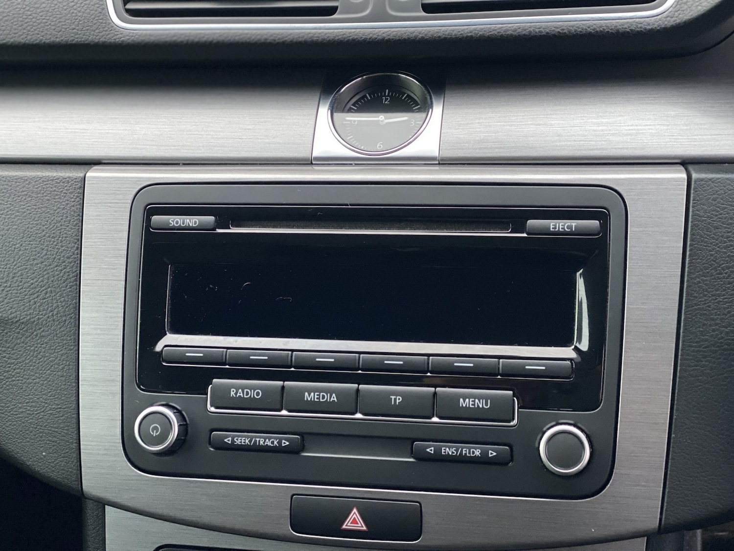 Used Volkswagen Passat 2011 for sale - 76982791: Photo 39