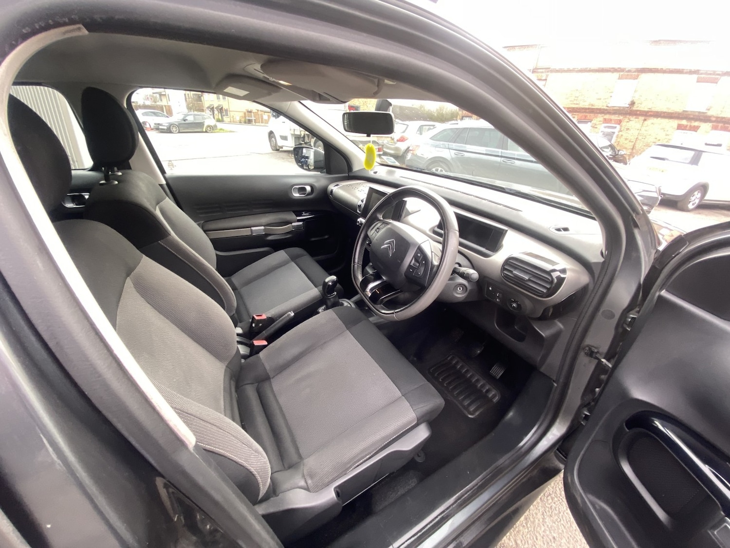 Used Citroen C4 Cactus 2015 for sale - 77609875: Photo 14