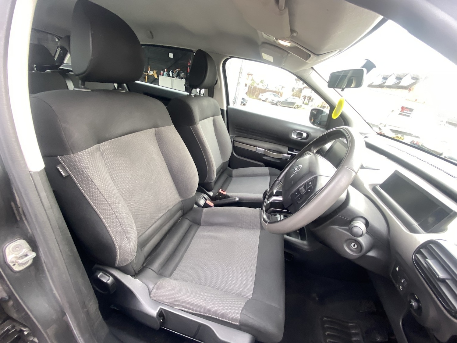 Used Citroen C4 Cactus 2015 for sale - 77609875: Photo 15