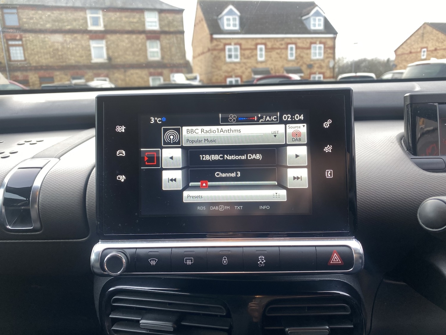 Used Citroen C4 Cactus 2015 for sale - 77609875: Photo 28