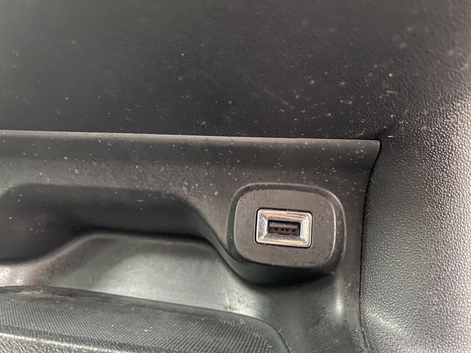 Used Citroen C4 Cactus 2015 for sale - 77609875: Photo 31