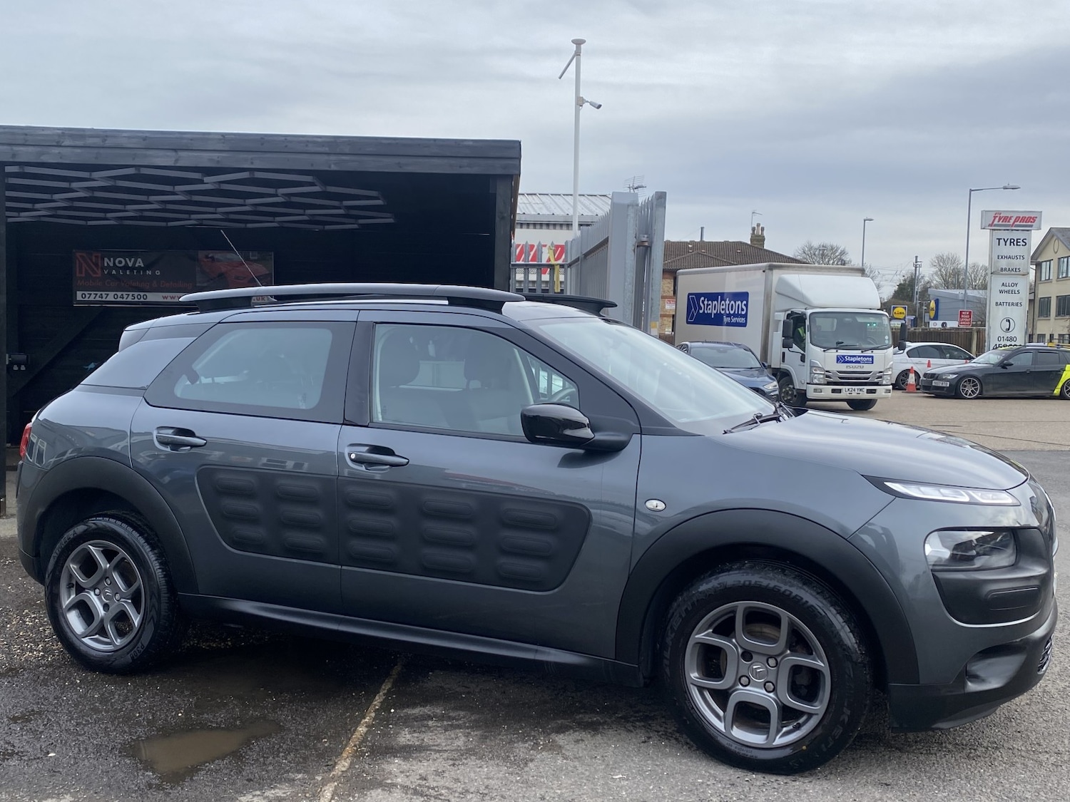 Used Citroen C4 Cactus 2015 for sale - 77609875: Photo 4